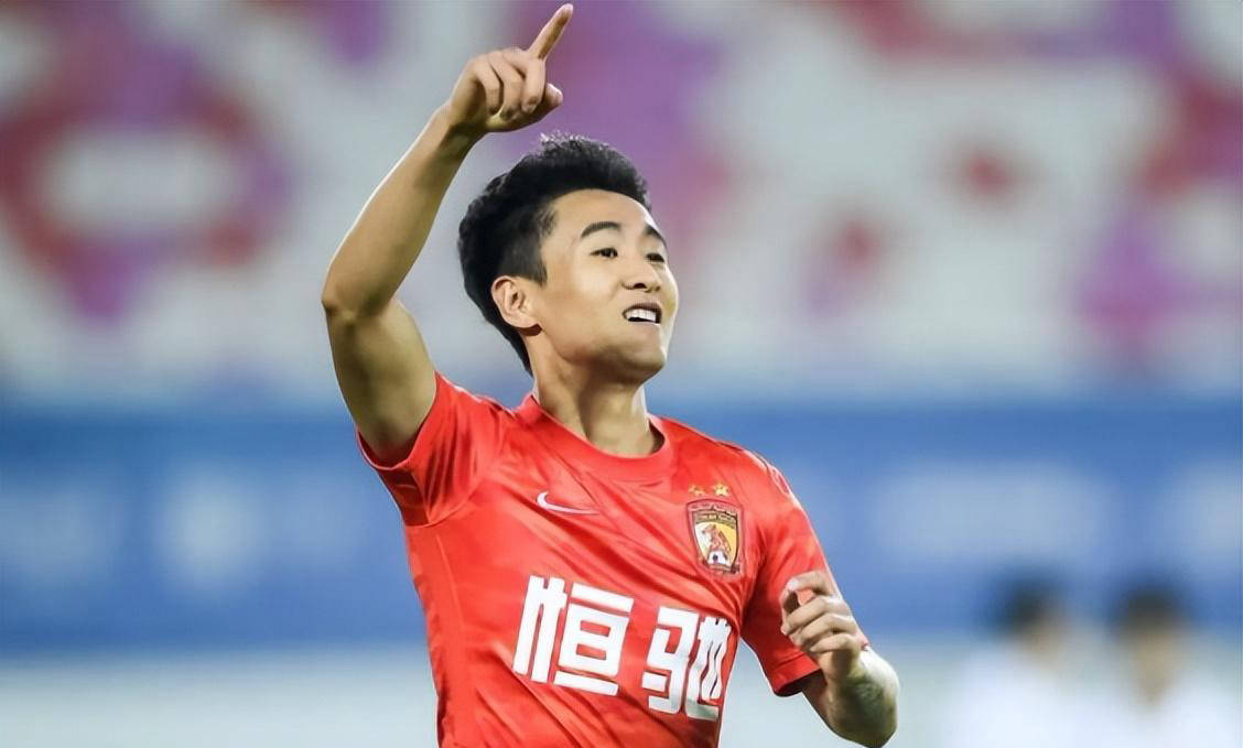 成都蓉城青训出新星,双双加盟西甲巴列卡诺!徐正源称赞支持