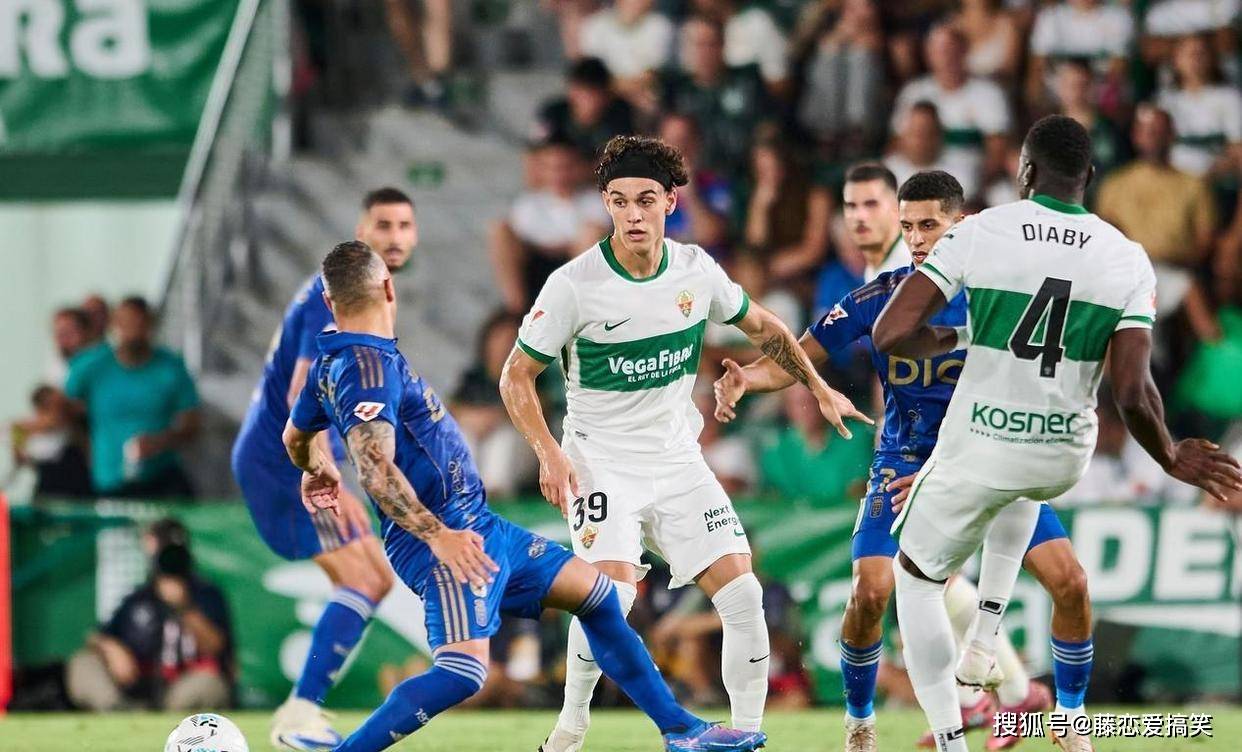 你知道吗?那个被AC米兰甩卖的葡萄牙人安德里-席尔瓦,居然在西甲复活了!